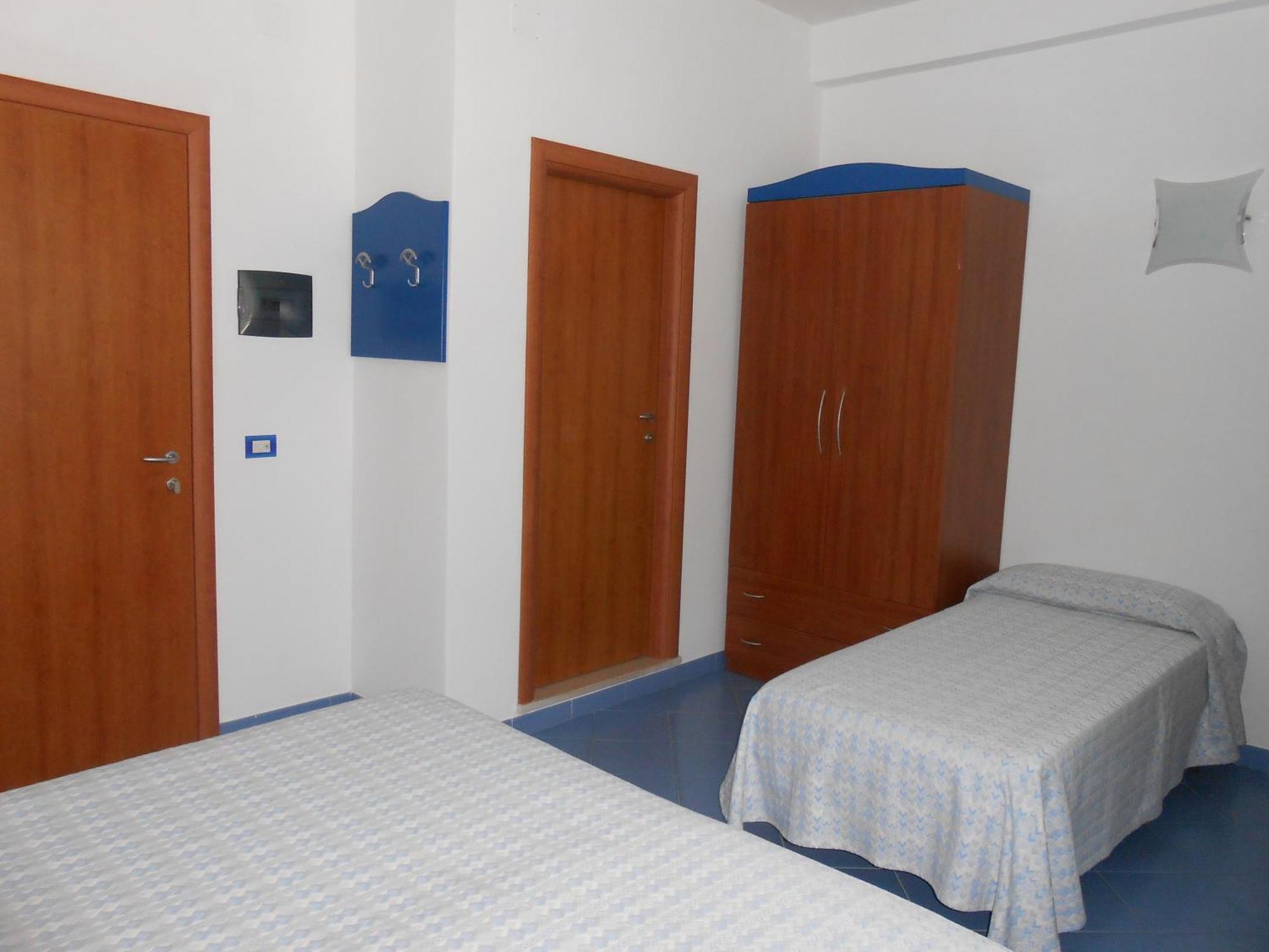 Albergo Godenizzo Peschici Buitenkant foto