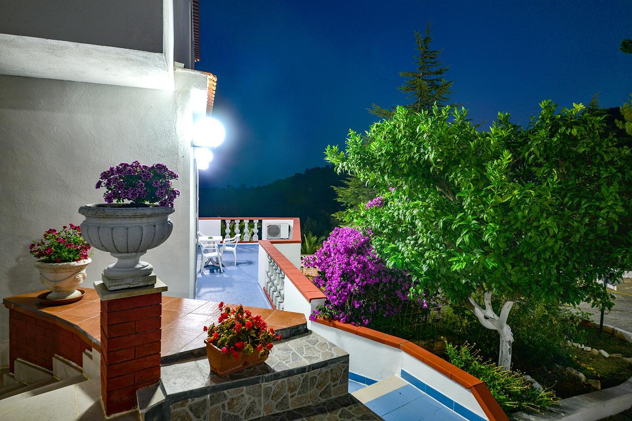 Albergo Godenizzo Peschici Buitenkant foto