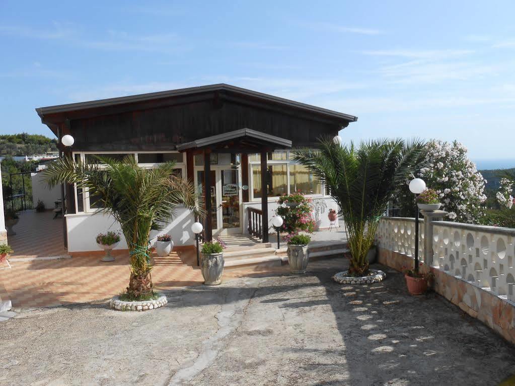 Albergo Godenizzo Peschici Buitenkant foto