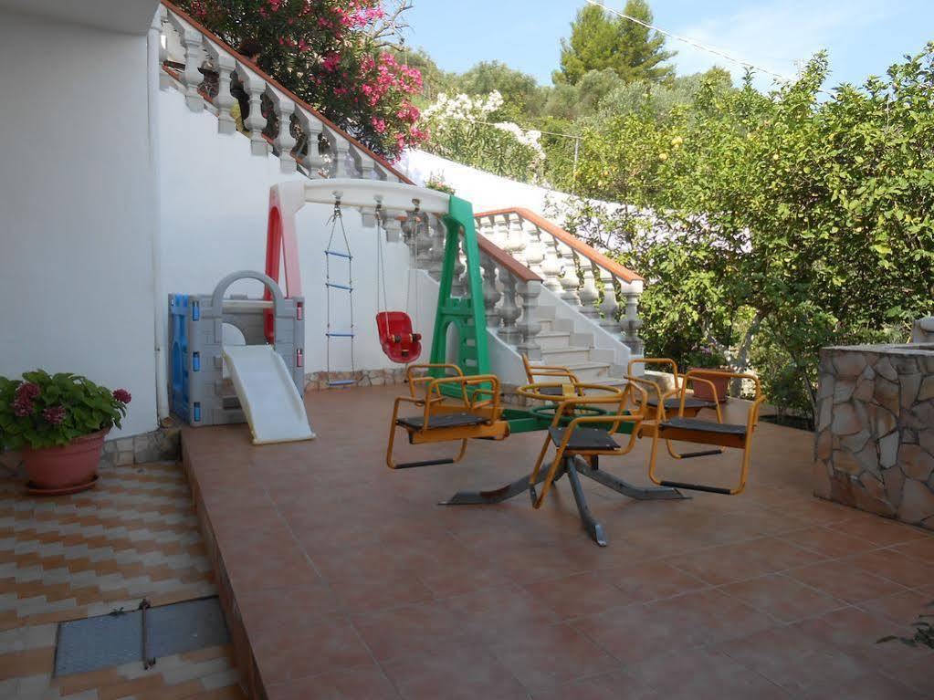 Albergo Godenizzo Peschici Buitenkant foto